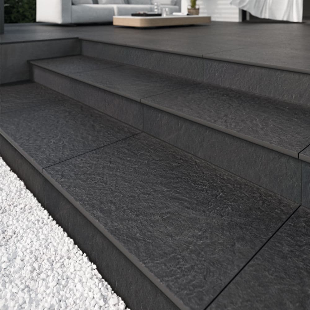 Minster Black Edging Matt